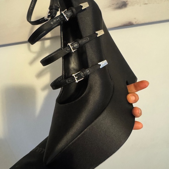 New Versace Pointed Tempest Platform Pumps - Black Satin - Picture 2 of 3